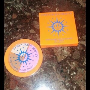Love Craft Beauty Astro Allure MultiFace Palette In Light/Medium 7.5g Full Size